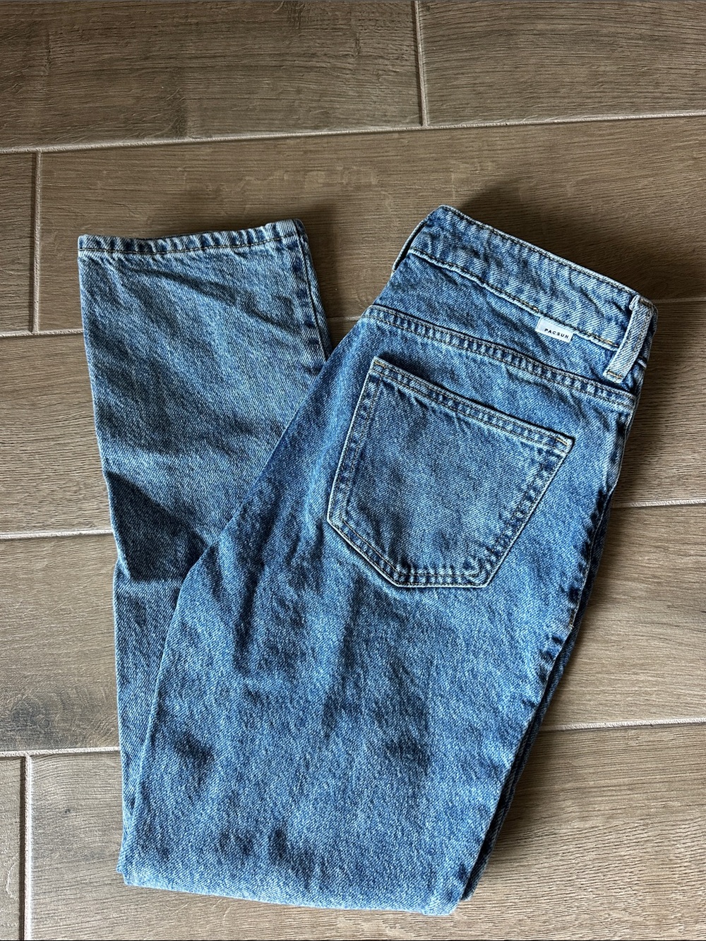 PacSun Women's Cropped Classic Blue Jeans